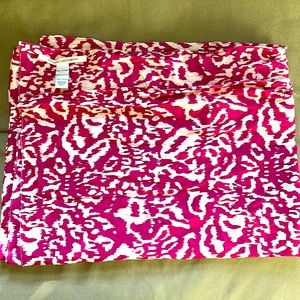 Beautiful Diane von Furstenberg Scarf